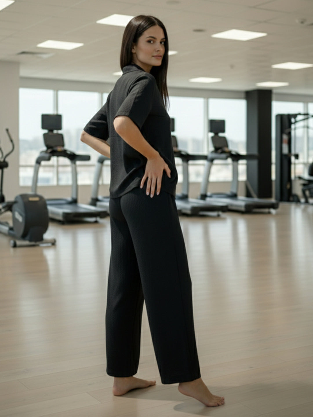 TrendiVastra Women Co-Ord Set Casual Wear in Black co-ord set, modern design, back view