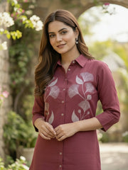 TrendiVastra Women Shirt Collar Office Wear in Maroon shirt, modern design, collar, back view