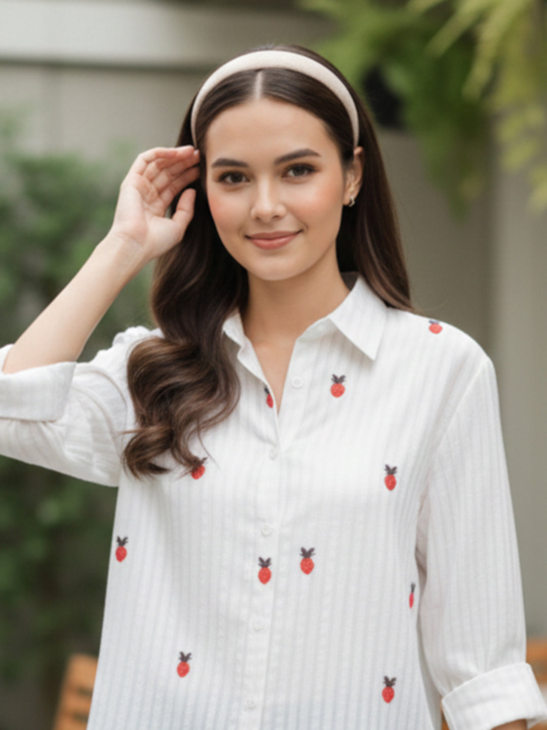 TrendiVastra Women Regular Fit Full Sleeve Shirt Collar Office Wear Style 1 in White shirt, modern design, full sleeve